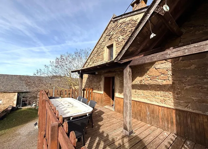 Le Grand Tatil Evi Saint-Beauzely